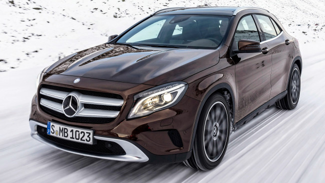 Обои картинки фото mercedes gla, автомобили, mercedes-benz, двигатели, автобусы, грузовики, легковые, подразделение, daimler, ag, германия