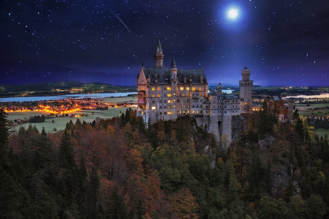 Обои картинки фото города, замок нойшванштайн , германия, ночь, небо, звезды, природа, castle, germany, herbst, lichtenstein