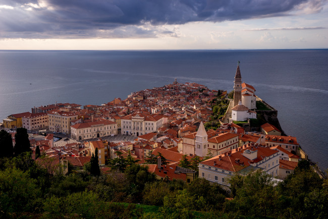 Обои картинки фото piran,  slovenia, города, - панорамы, простор, адриатическое море, словения, пиран, побережье