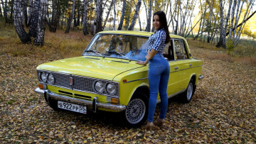 Картинка автомобили -авто+с+девушками lada 2103