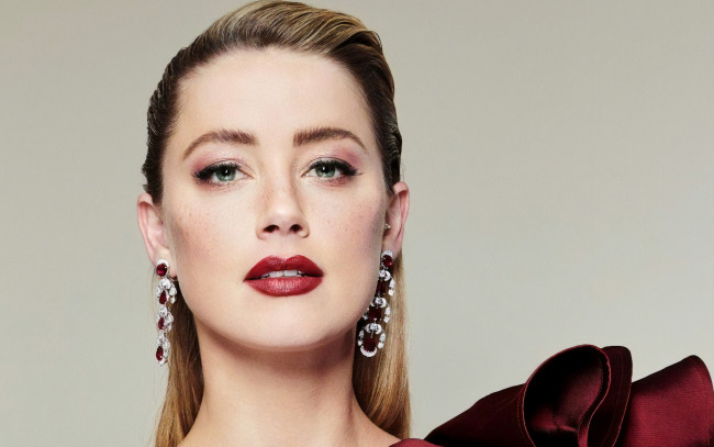 Обои картинки фото девушки, amber heard, портрет, макияж, серьги