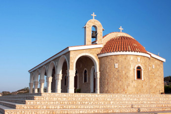 Картинка города -+католические+соборы +костелы +аббатства кипр айя напе церковь святого епифания