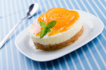 Картинка еда пирожные +кексы +печенье тарелка сладкое sweets cake десерт пирожное абрикос