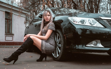 Картинка автомобили -авто+с+девушками toyota camry