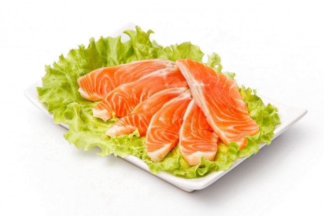 Обои картинки фото еда, рыба,  морепродукты,  суши,  роллы, зеленый, салат, форель