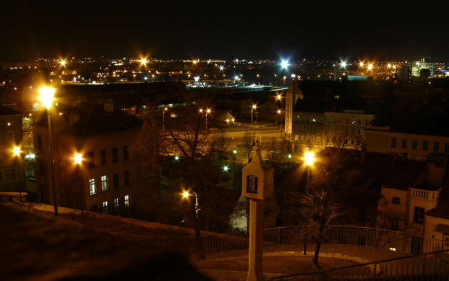 Обои картинки фото брно, Чехия, города, огни, ночного, город, ночь
