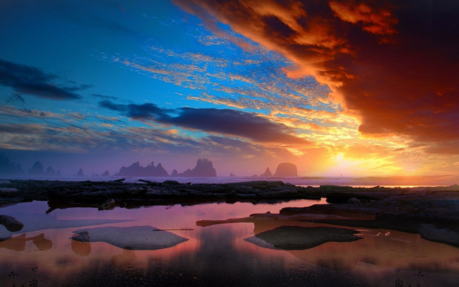 Обои картинки фото природа, восходы, закаты, камни, берег, облака, бревна, скалы