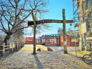 обоя main entrance to freetown christiania, города, копенгаген , дания, main, entrance, to, freetown, christiania