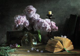Картинка цветы сирень букет книга