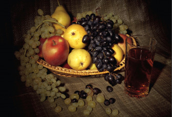 Картинка еда фрукты +ягоды яблоки груши виноград сок