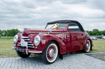 Картинка skoda+1101+roadster+1949 автомобили выставки+и+уличные+фото выставка автошоу ретро история