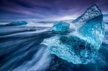 Картинка природа айсберги+и+ледники небо лёд пляж берег