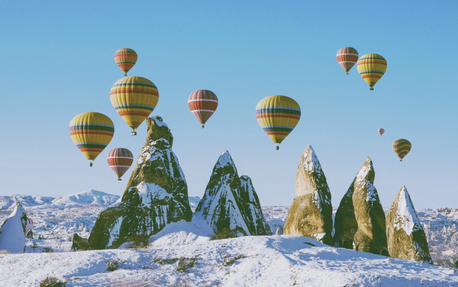 Обои картинки фото авиация, воздушные шары, гары, горы