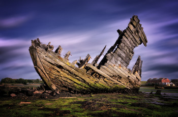 Картинка разное развалины +руины +металлолом остов лодка крушение gosport англия