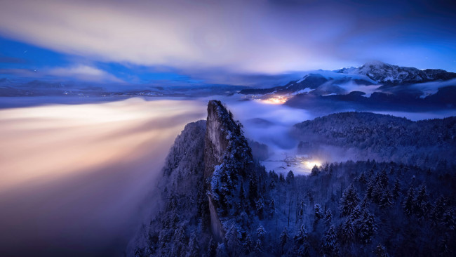 Обои картинки фото природа, горы, oблака, альпы, германия, туман, огни