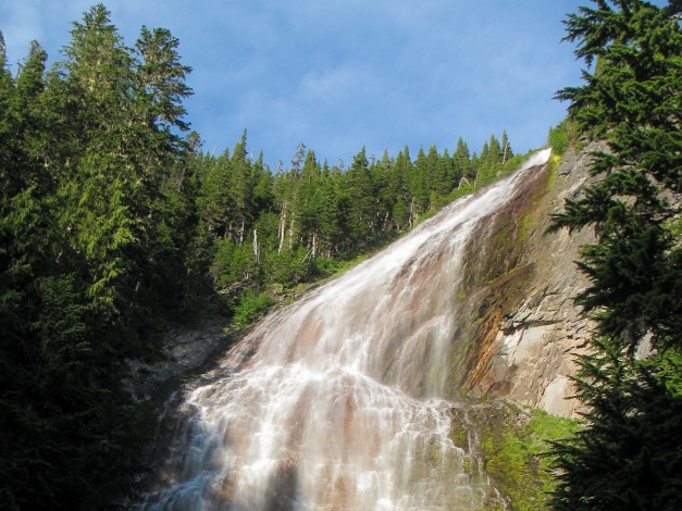 Обои картинки фото природа, водопады, spray, mount, rainier, national, park, washington, usa