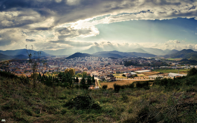 Обои картинки фото olot, spain, города, панорамы, испания, олот