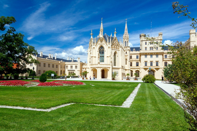 Обои картинки фото lednice castle, города, замок леднице , чехия, lednice, castle