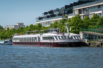 Картинка river+cruise+ship корабли теплоходы river cruise ship