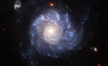 Картинка космос галактики туманности анфас хаббл спиральная галактика телескоп