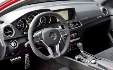 Картинка mercedes benz c63 amg 2012 автомобили спидометры торпедо салон приборка руль