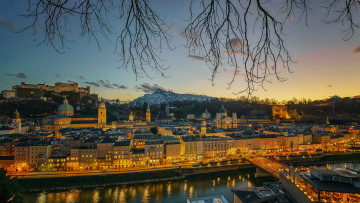 обоя австрия, города, - панорамы, водоем, мост, ветки, фонари, здания, гора