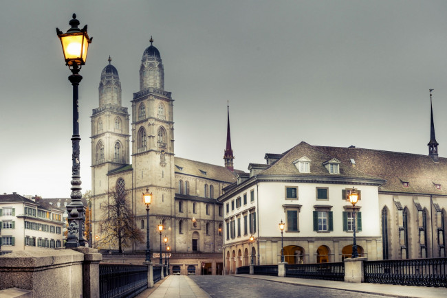 Обои картинки фото города, цюрих , швейцария, фонари, здания