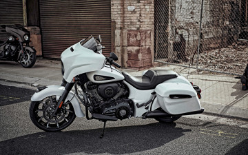 Картинка 2020+indian+chieftain+dark+horse мотоциклы indian 2020 белый мотоцикл люкс новый dark horse американские