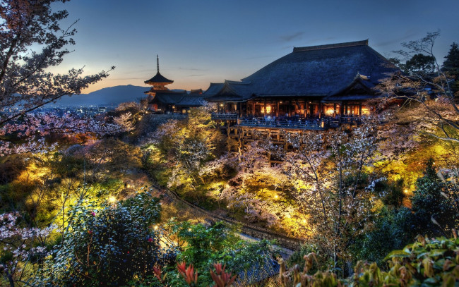Обои картинки фото kyoto, города, буддистские, другие, храмы