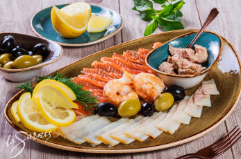 Картинка еда рыба +морепродукты +суши +роллы печень трески ассорти креветки оливки лимон