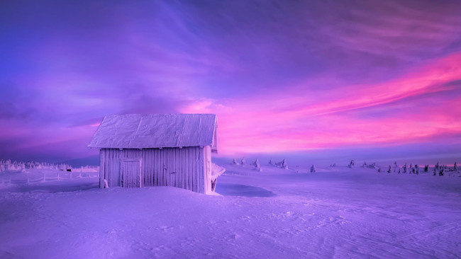 Обои картинки фото природа, зима, небо, снег, закат, сарай
