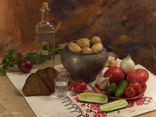 обоя еда, натюрморт, помидоры, хлеб, картошка, зелень, томаты