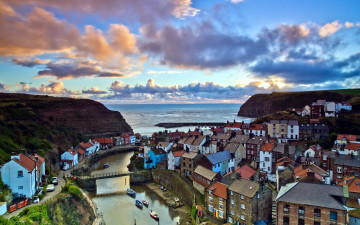 Картинка города панорамы здания мост река море staithes england