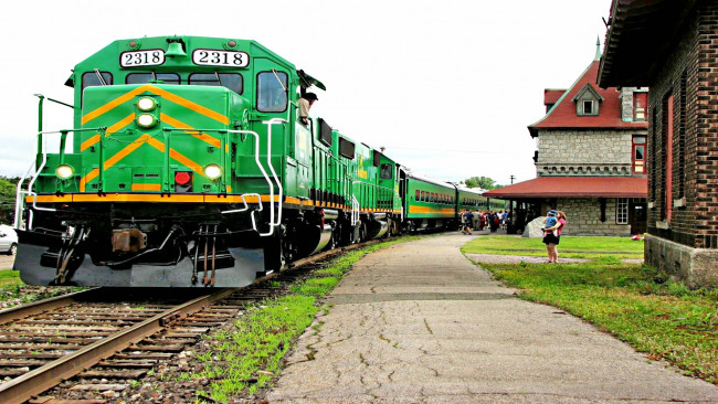 Обои картинки фото техника, поезда, железная, дорога, станция, поезд, пассажирский