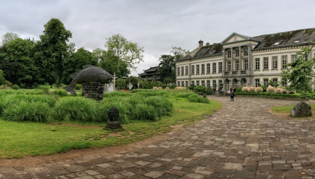 Обои картинки фото бельгия, замок, pairi, daiza, города, дворцы, замки, крепости, ландшафт, скульптура