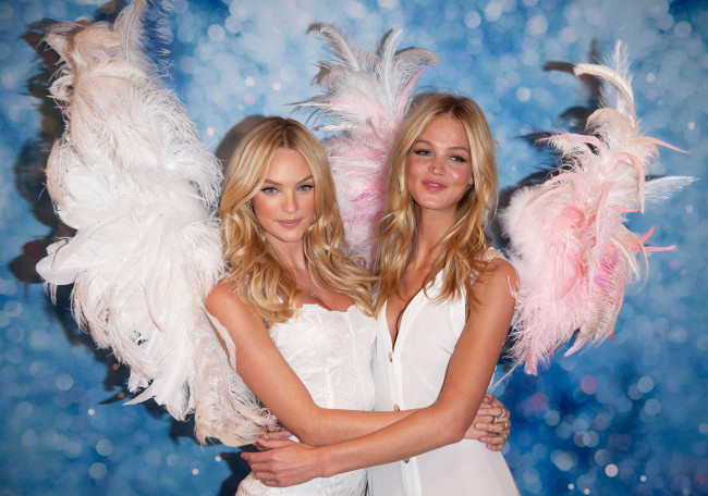 Обои картинки фото Candice Swanepoel, девушки, , , модели, ангелы, крылья