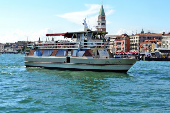 Картинка корабли теплоходы гранд канал венеция судно прогулочное