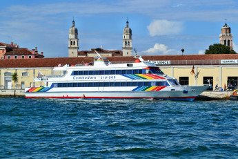 Картинка корабли теплоходы судно прогулочное венеция гранд канал