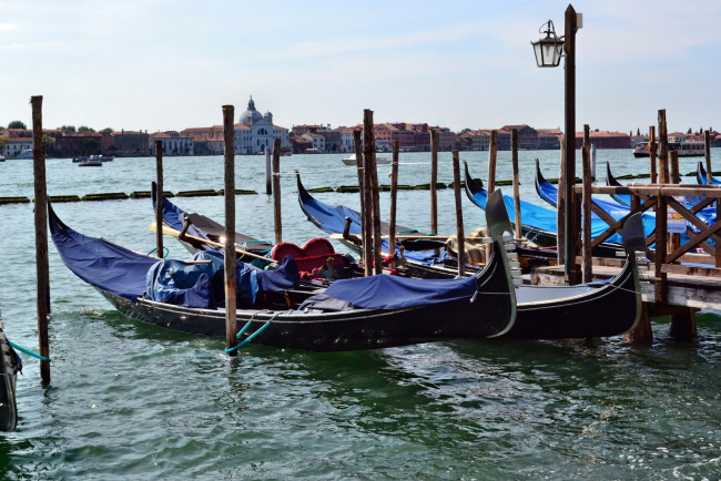 Обои картинки фото корабли, лодки,  шлюпки, гондолы, гранд, канал, венеция