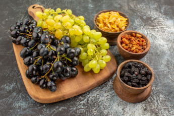 Картинка еда виноград изюм спелый ассорти