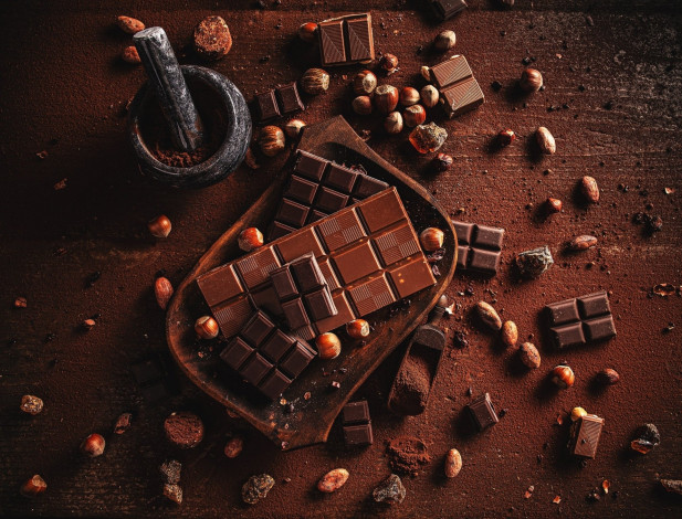 Обои картинки фото еда, конфеты,  шоколад,  мармелад,  сладости, ступка, шоколад, орехи
