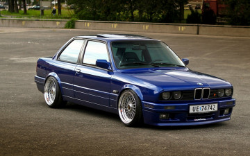 Картинка bmw e30 автомобили tuning coupe blue