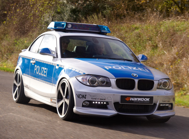 Обои картинки фото bmw acs1 2, 3d polizei concept 2009, автомобили, полиция, 2, acs1, bmw, 3d, polizei, concept, 2009