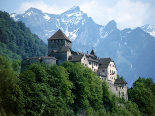 обоя vaduz, castle, liechtenstein, города