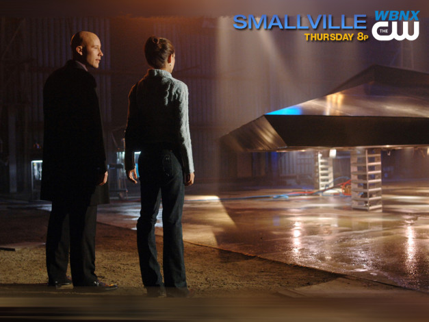 Обои картинки фото smallville, кино, фильмы