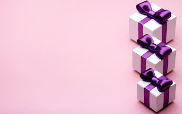Картинка праздничные подарки+и+коробочки коробки подарки банты лента