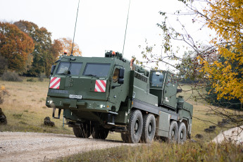 Картинка техника военная+техника liebherr