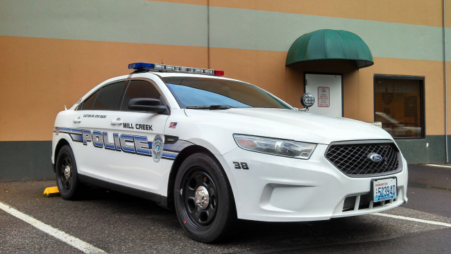 Обои картинки фото ford police interceptor sedan, автомобили, полиция, сша, легковые, коммерческие, ford, motor, company