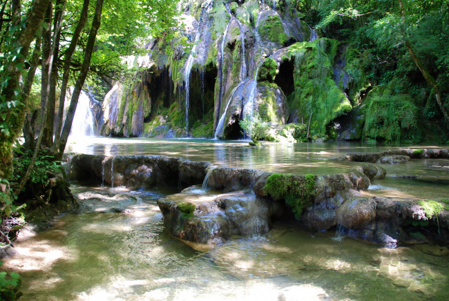 Обои картинки фото cascades les planches france, природа, водопады, водопад, река, парк