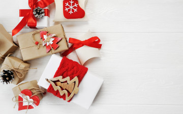 обоя праздничные, подарки и коробочки, wood, рождество, new, year, christmas, decoration, xmas, новый, год, подарки, gift, happy, украшения, merry